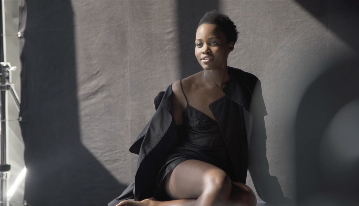 Lupita Nyong'o Strikes A Pose For The 2017 Pirelli Calendar In Completely Untouched Photos 
